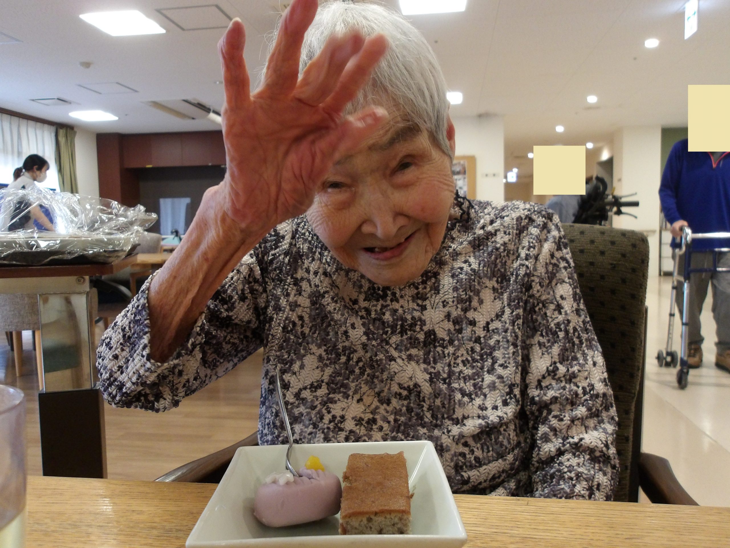 毎月恒例！おやつレク