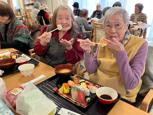 今年も大盛り上がり！リフレア上土クリスマス会2025🎄