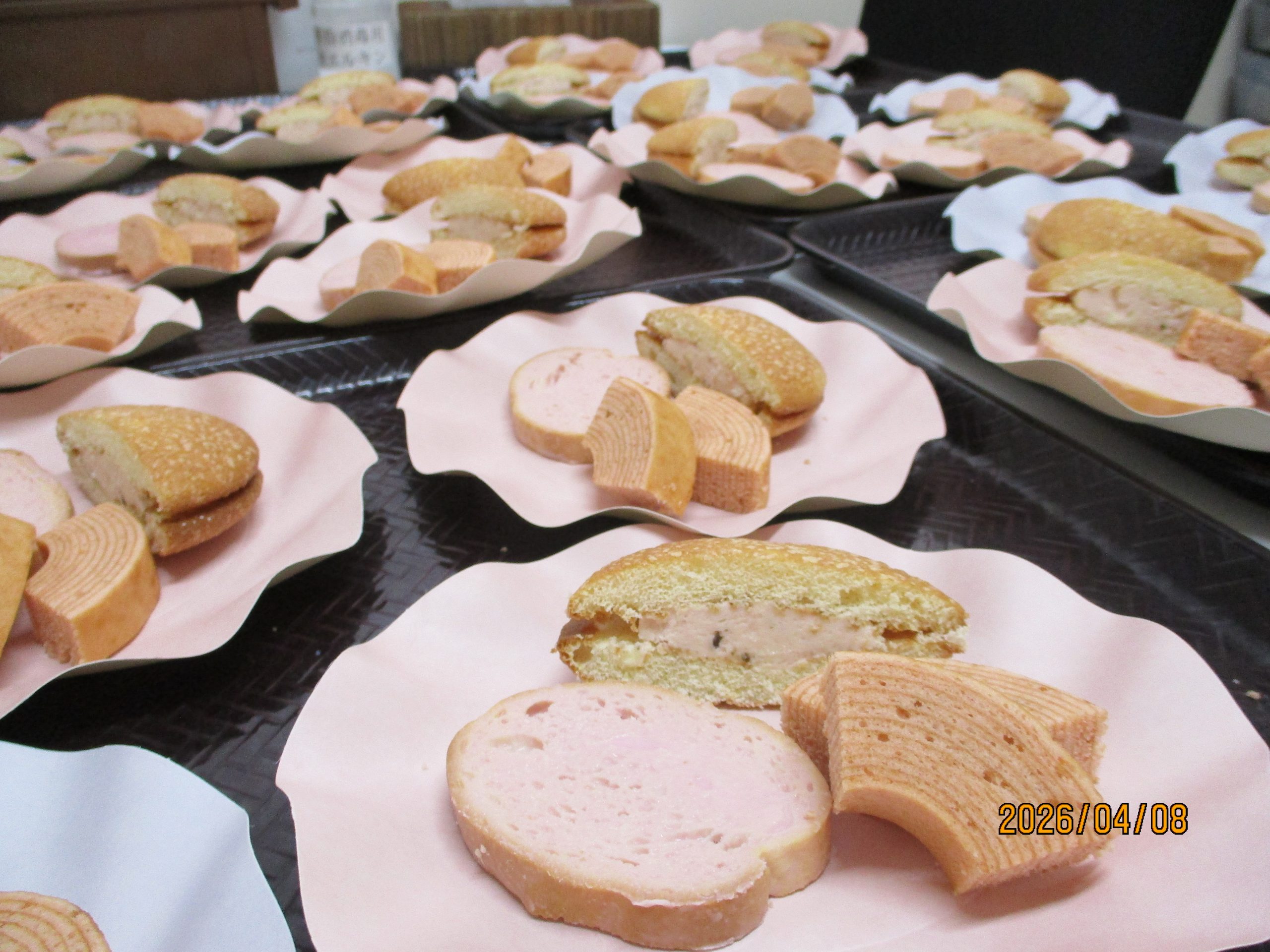 さすがの桜も・花より団子🍡